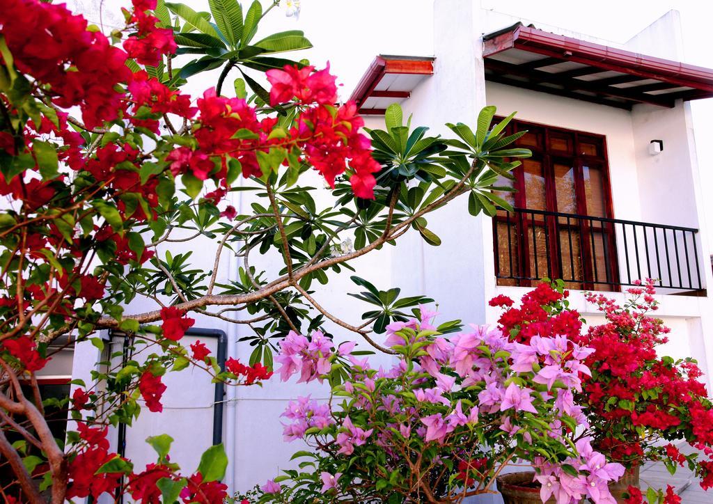 Oak Residencies Kiribathgoda Exterior foto